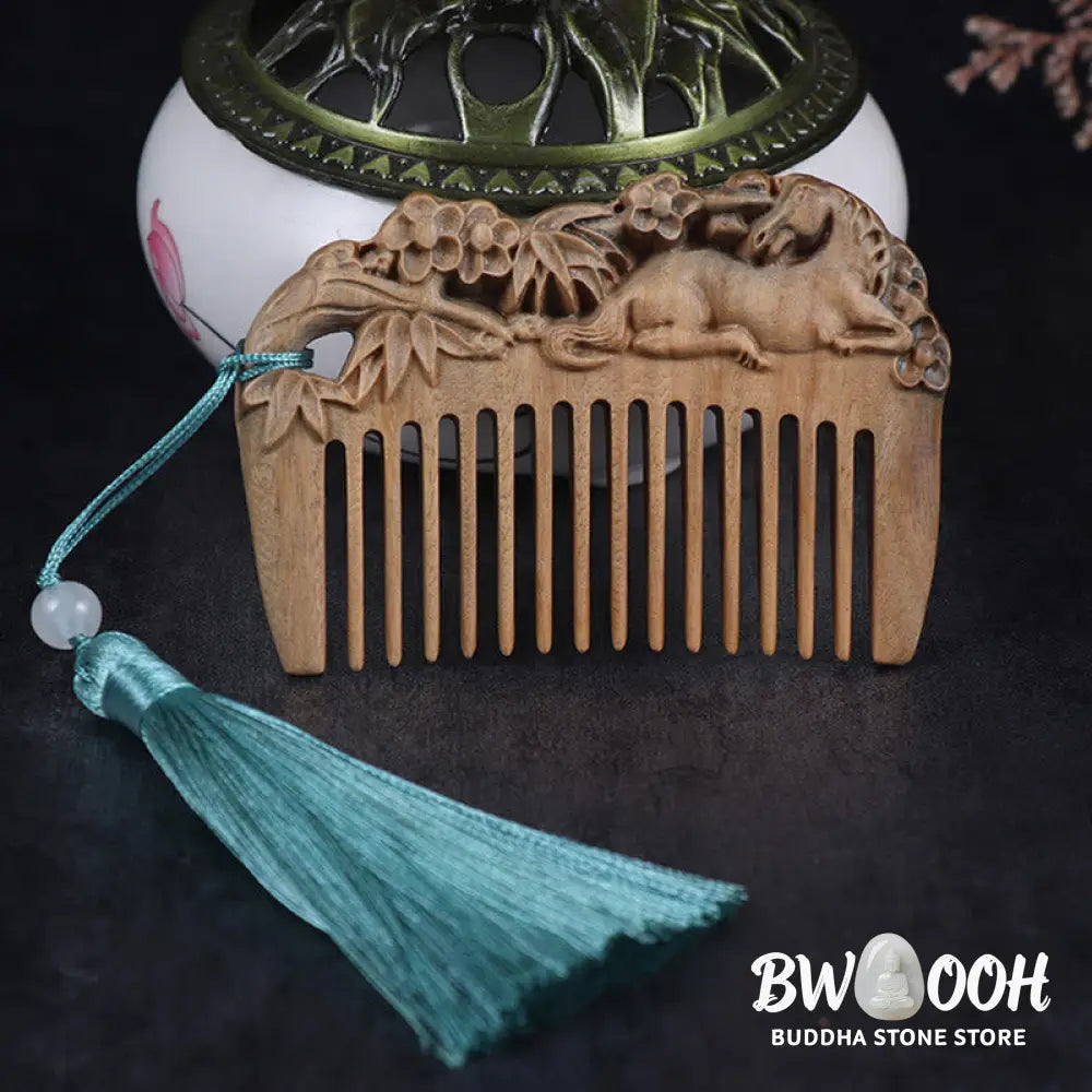 Buddha Stones Green Sandalwood Fox Peony Flower Lotus Engraved Cure Tassel Comb - Comb