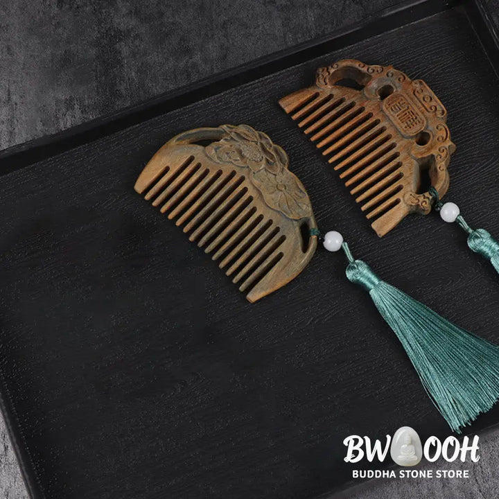 Buddha Stones Green Sandalwood Fox Peony Flower Lotus Engraved Cure Tassel Comb - Comb