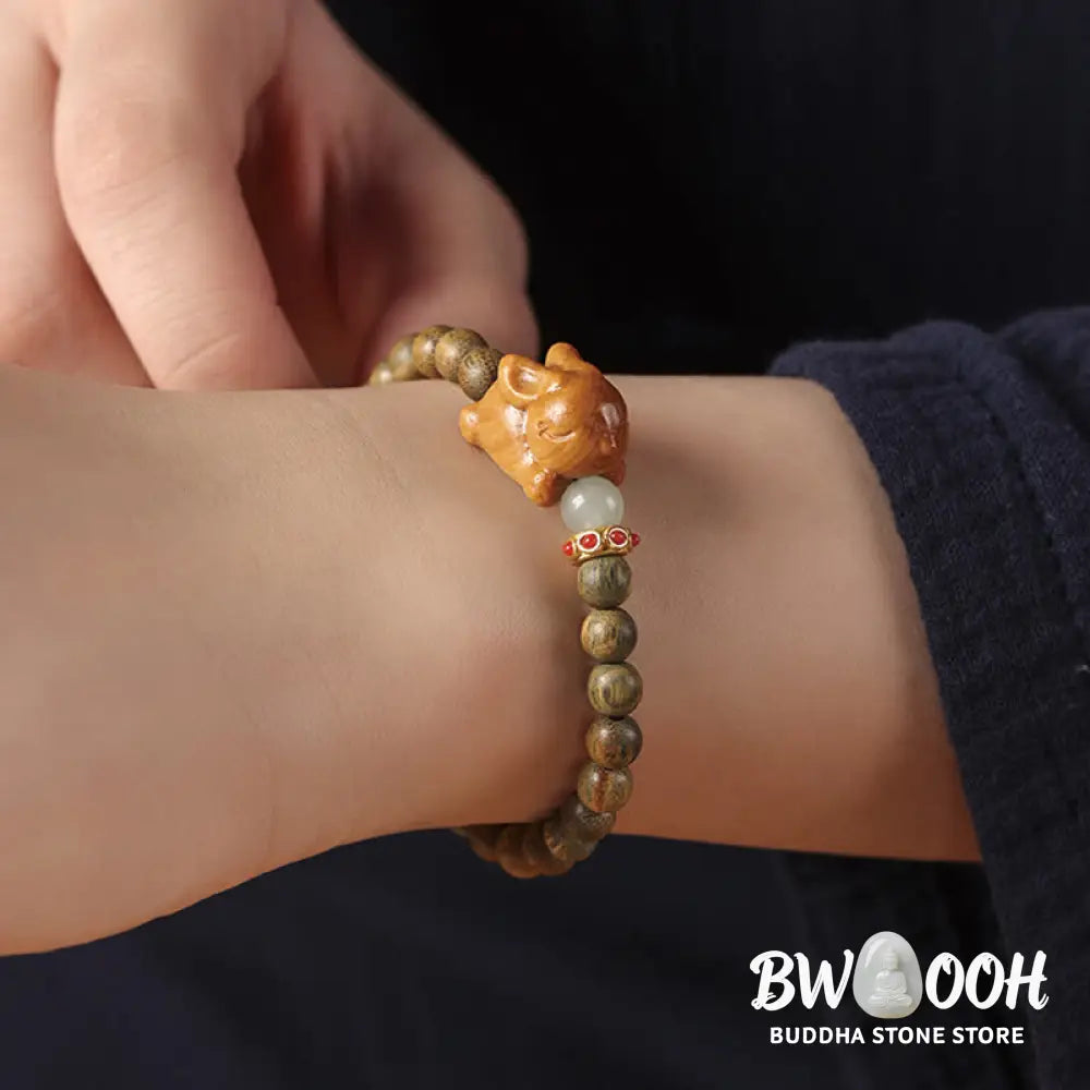 Buddha Stones Green Sandalwood Gold Sandalwood Cute Rabbit Positive Bracelet - BWOOOH - Bracelet