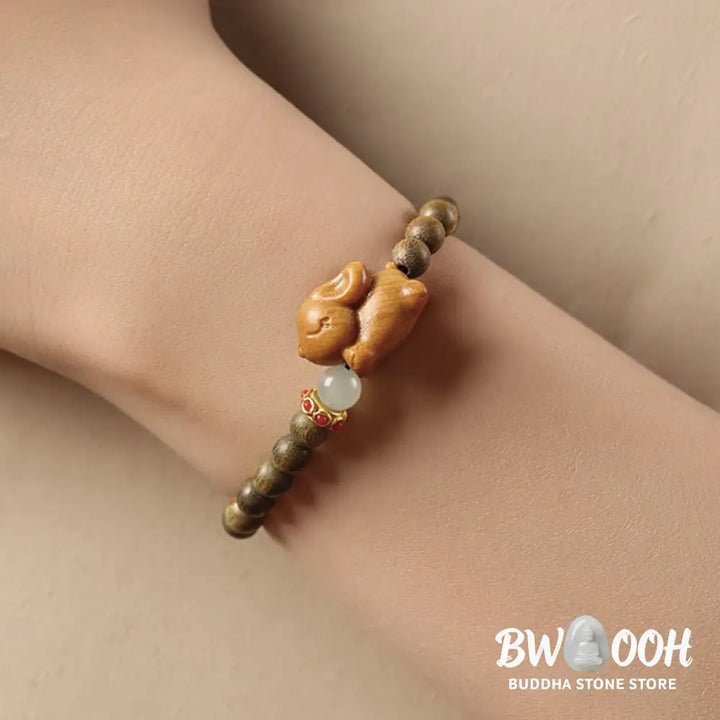 Buddha Stones Green Sandalwood Gold Sandalwood Cute Rabbit Positive Bracelet - BWOOOH - Bracelet