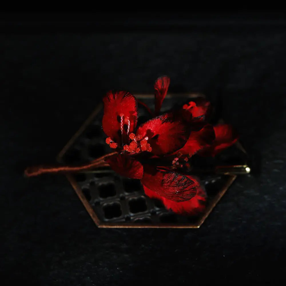 Buddha Stones Handcrafted Silk Art Cyclamen Persicum Flower Blessing Brooch - Cyclamen Persicum About 7cm - Brooch