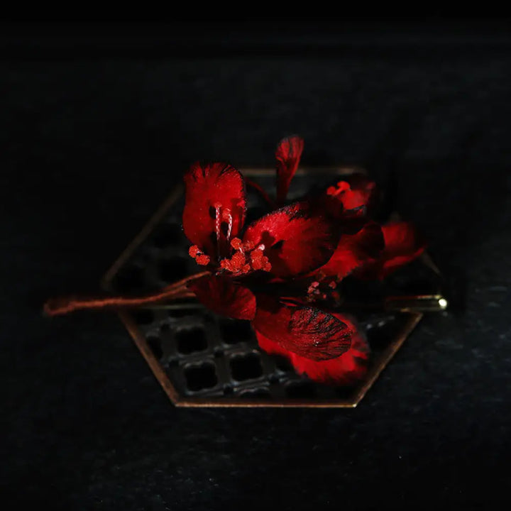 Buddha Stones Handcrafted Silk Art Cyclamen Persicum Flower Blessing Brooch - Cyclamen Persicum About 7cm - Brooch