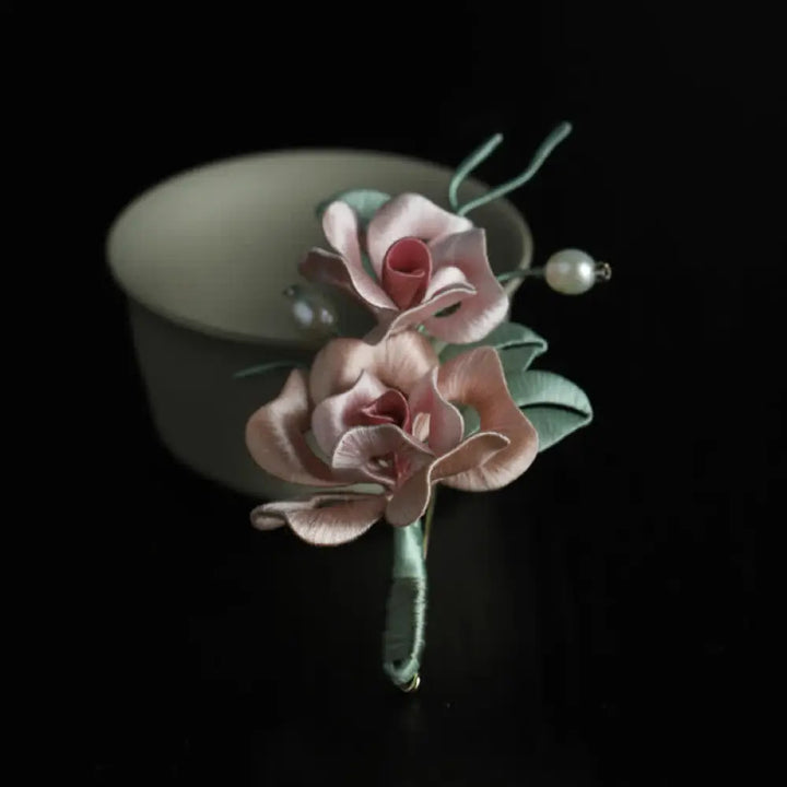 BWOOOH Handcrafted Silk Art Twin Rose Flower Blessing Har