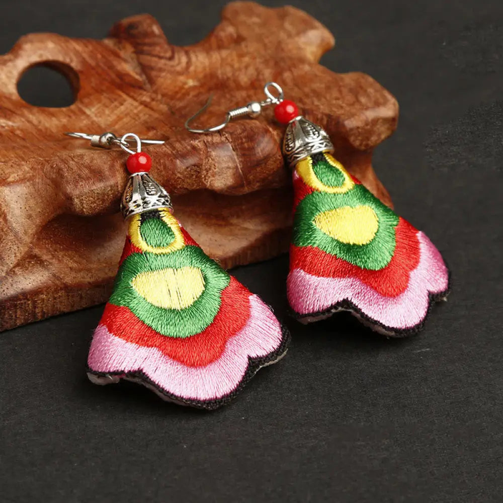 Buddha Stones Handmade Colorful Yi Embroidery Harmony Earrings - Outermost Color-Pink(Alloy Posts) - Earrings