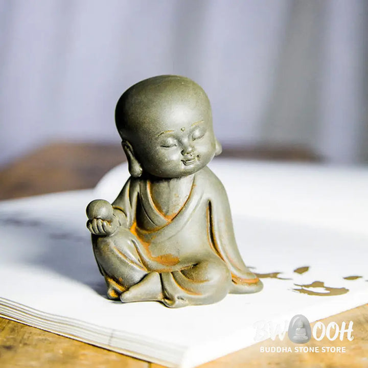 BWOOOH resin Kwan Yin statue - Handmade Ksitigarbha Kwan Yin Guany