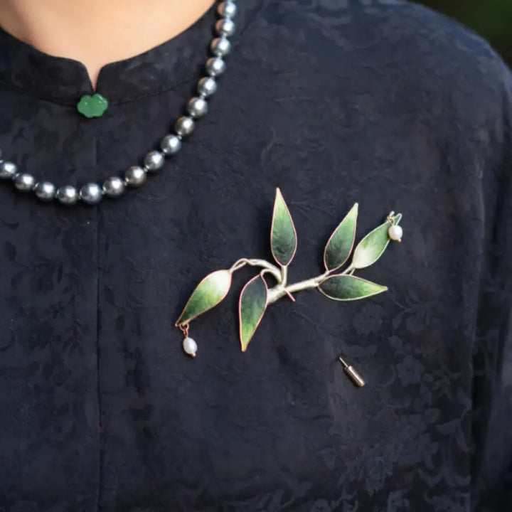 Buddha Stones Handmade Yangzhou Velvet Flower Mulberry Silk Green Bamboo Brooch - Green Bamboo - Brooch