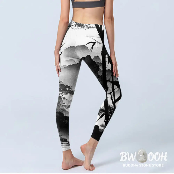 BWOOOH printed yoga leggings - Ink Painting Bamboo Pine Mountain Scener