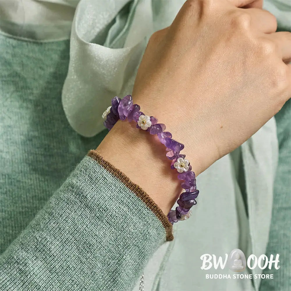 Buddha Stones Irregular Crystal Flower Design Amethyst White Crystal Balance Bracelet - Bracelet