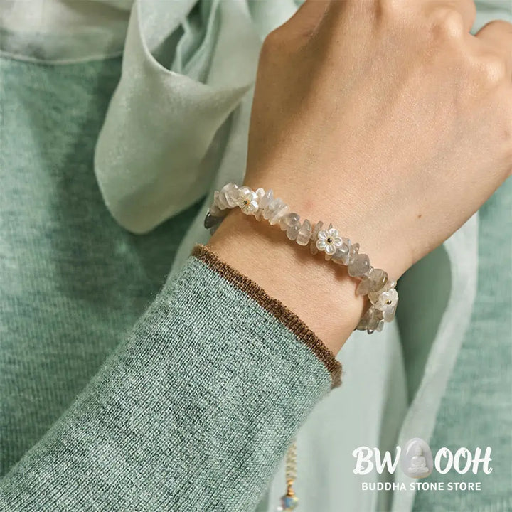 Buddha Stones Irregular Crystal Flower Design Amethyst White Crystal Balance Bracelet - Bracelet