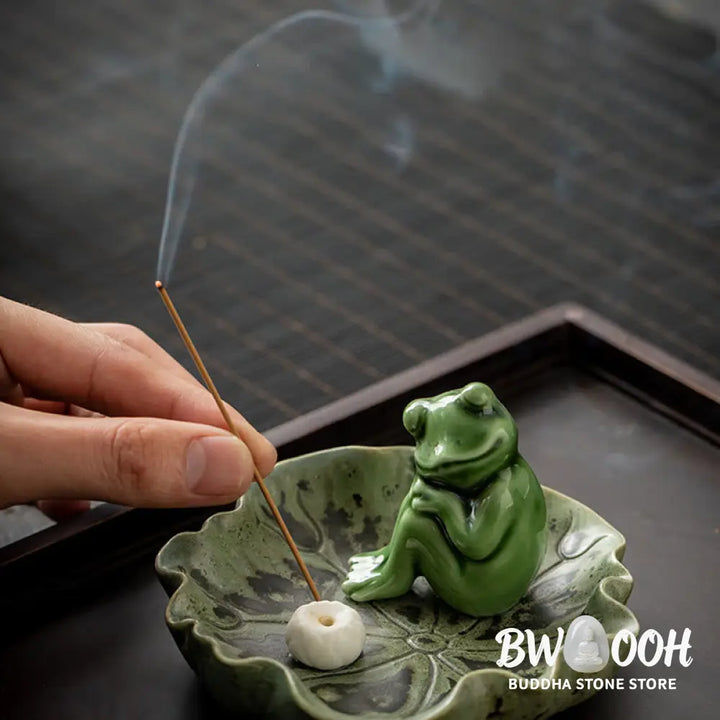 BWOOOH ceramic incense burner - Leaf Meditation Frog Pattern Healin