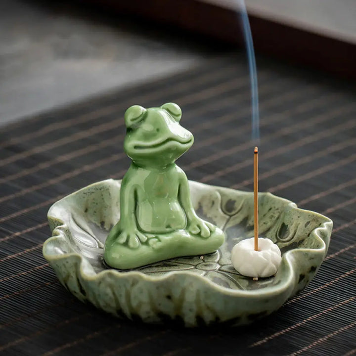 BWOOOH ceramic incense burner - Leaf Meditation Frog Pattern Healin