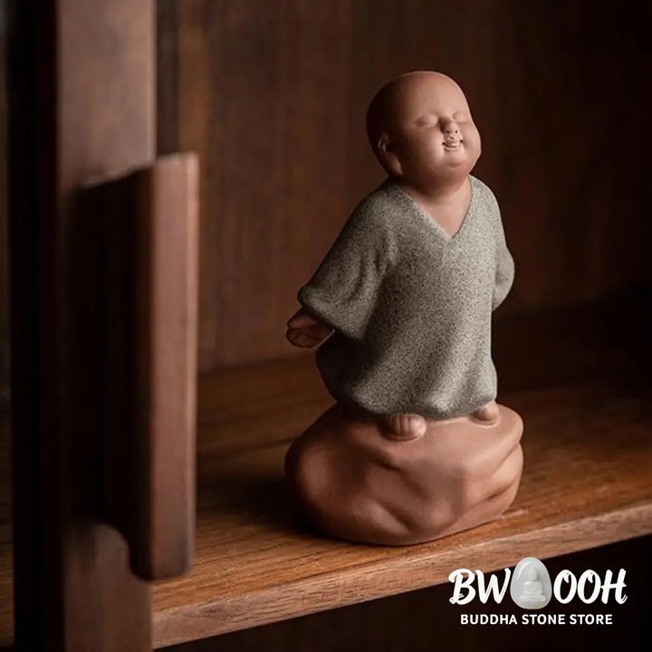 BWOOOH handcrafted Buddha statue - Looking Up Resting Monk Ceramic Sta