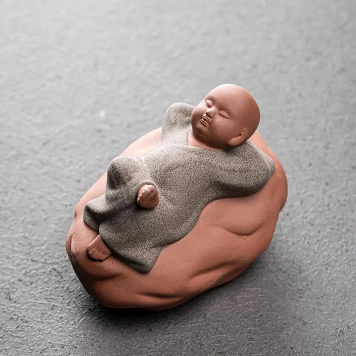 BWOOOH handcrafted Buddha statue - Looking Up Resting Monk Ceramic Sta