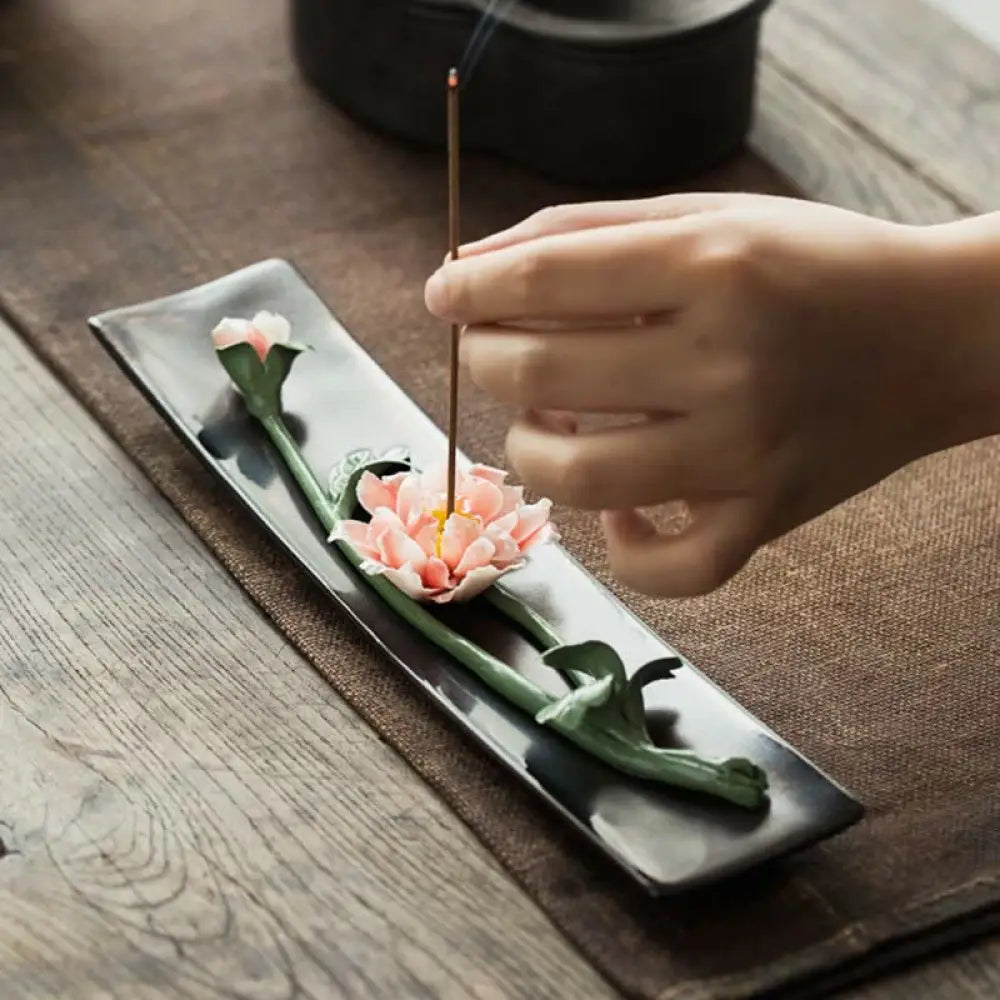 BWOOOH Lotus Peony Rose Flower Ceramic Spiritual Incense Burner - Incense Burner