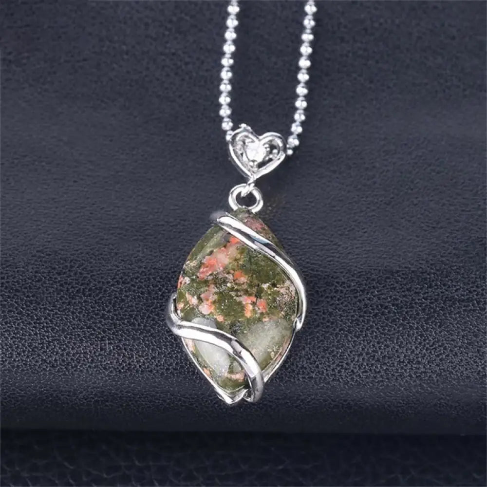 BWOOOH Marquise Pattern Natural Crystal Charm Necklace Pendant, featuring Green Aventurine, Amethyst, Rose Quartz, and Black Onyx for spiritual wellness. - View 18