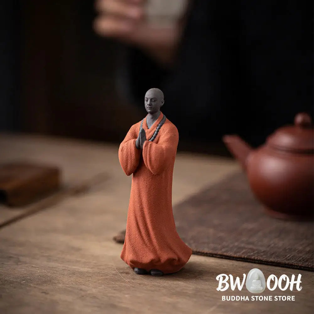 BWOOOH handcrafted Buddha statue - Meditating Praying Monk Figure Cera