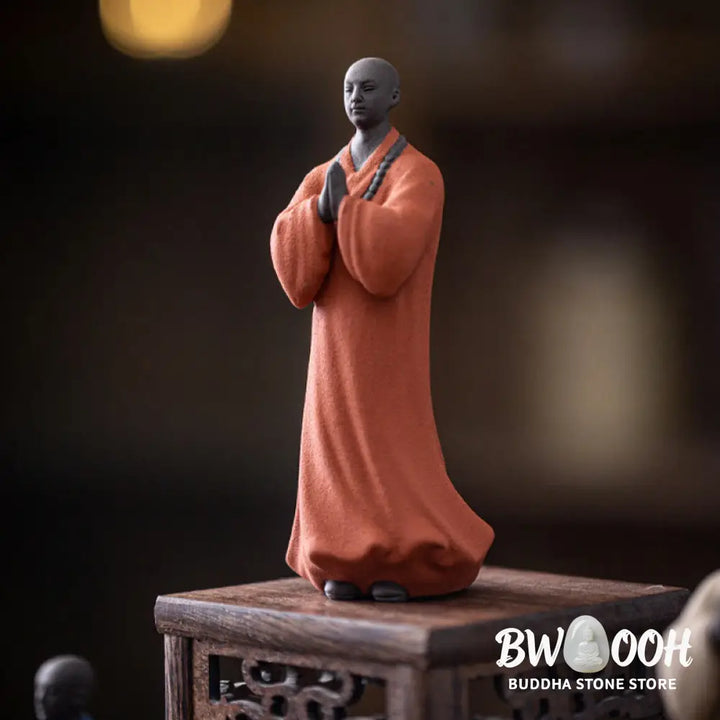 BWOOOH handcrafted Buddha statue - Meditating Praying Monk Figure Cera