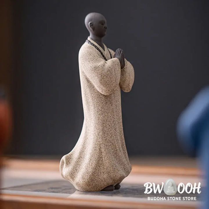 BWOOOH handcrafted Buddha statue - Meditating Praying Monk Figure Cera