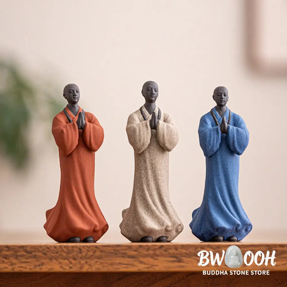 BWOOOH handcrafted Buddha statue - Meditating Praying Monk Figure Cera
