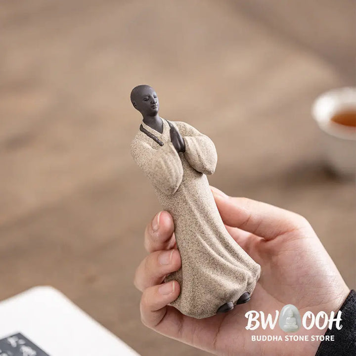BWOOOH handcrafted Buddha statue - Meditating Praying Monk Figure Cera