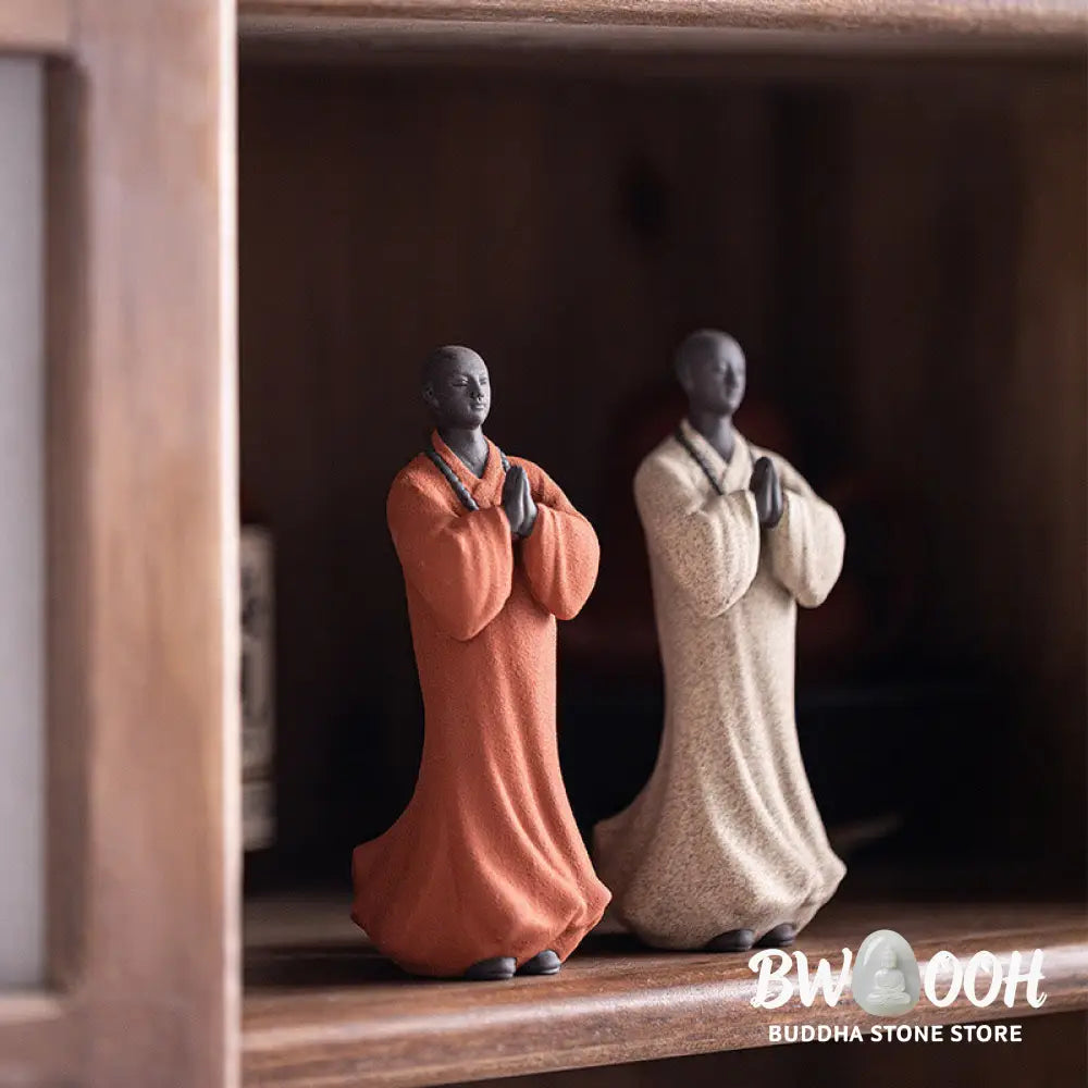 BWOOOH handcrafted Buddha statue - Meditating Praying Monk Figure Cera