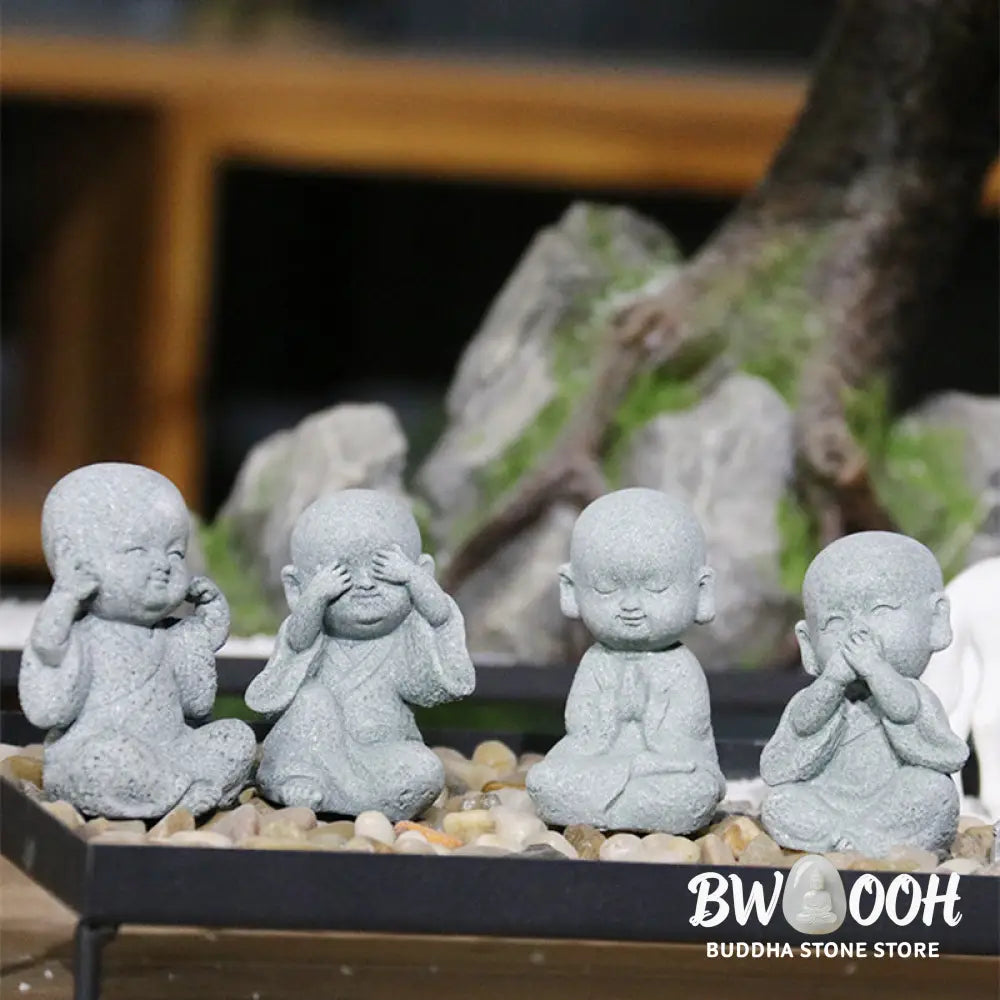 BWOOOH Meditation Prayer Monk Buddha Statue Serenity Home Decoration - Decorations