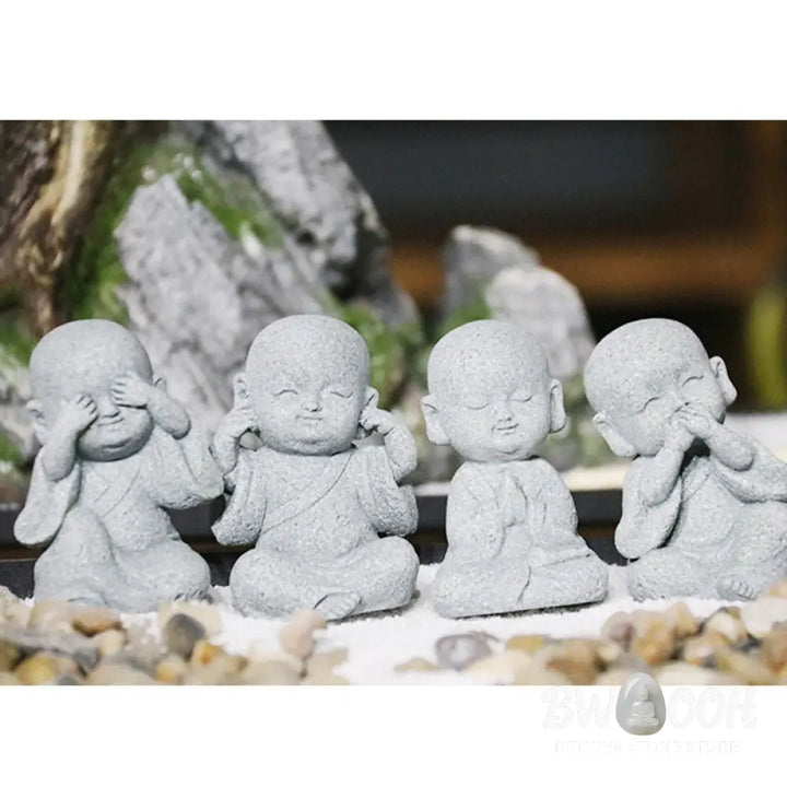 BWOOOH Meditation Prayer Monk Buddha Statue Serenity Home Decoration - Decorations