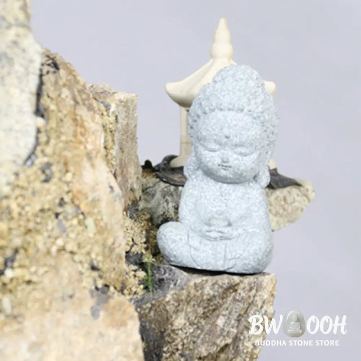 BWOOOH Meditation Buddha Statue Compassion Home Decoration - 4*2.5*7cm - Decorations
