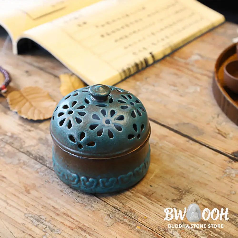 BWOOOH ceramic incense burner - Mini Hollow Spiritual Meditation Ce