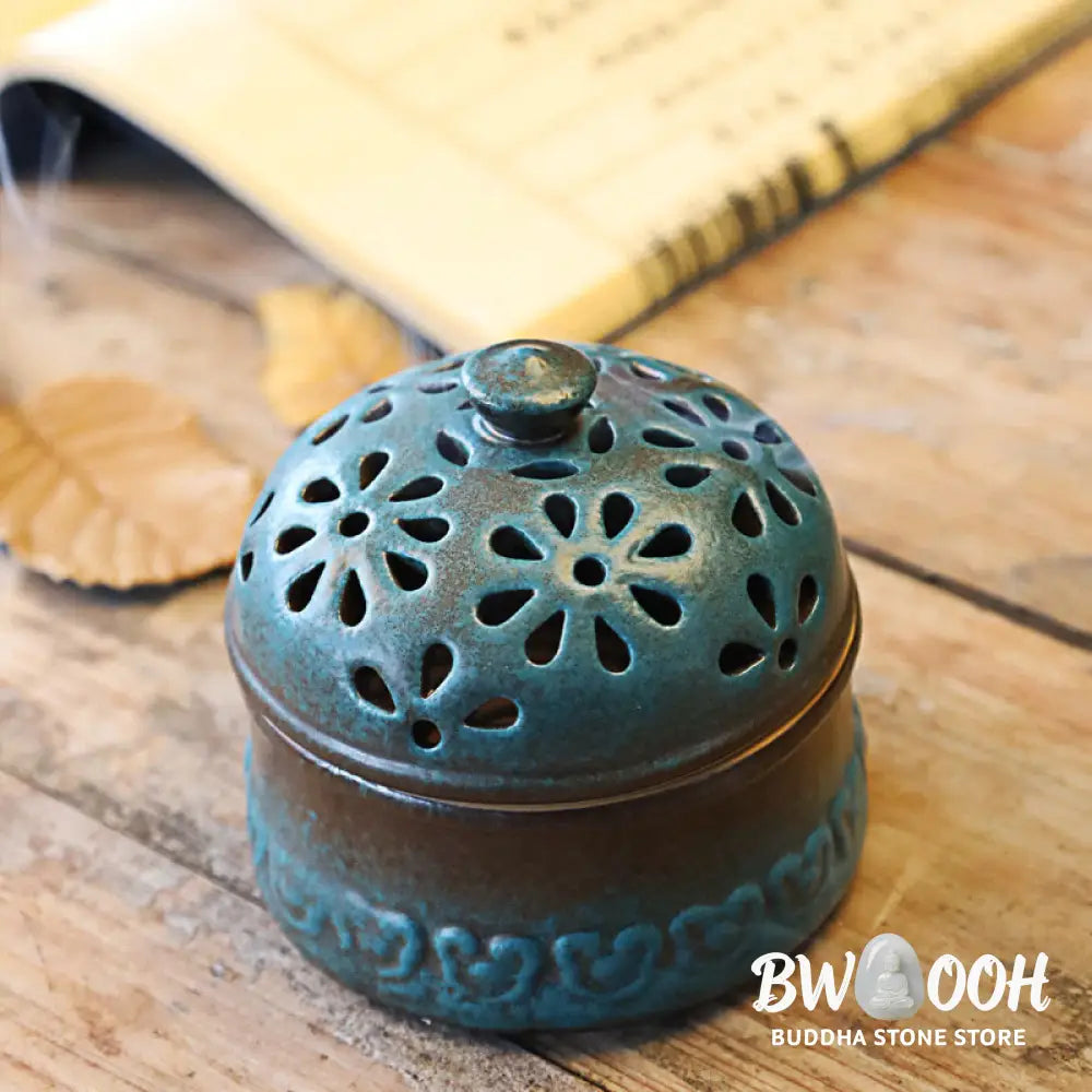 BWOOOH ceramic incense burner - Mini Hollow Spiritual Meditation Ce