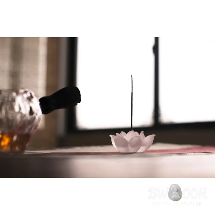 BWOOOH Mini Lotus Liuli Crystal Healing Meditation Stick Incense Burner - White Lotus 6.5*3cm - Decorations