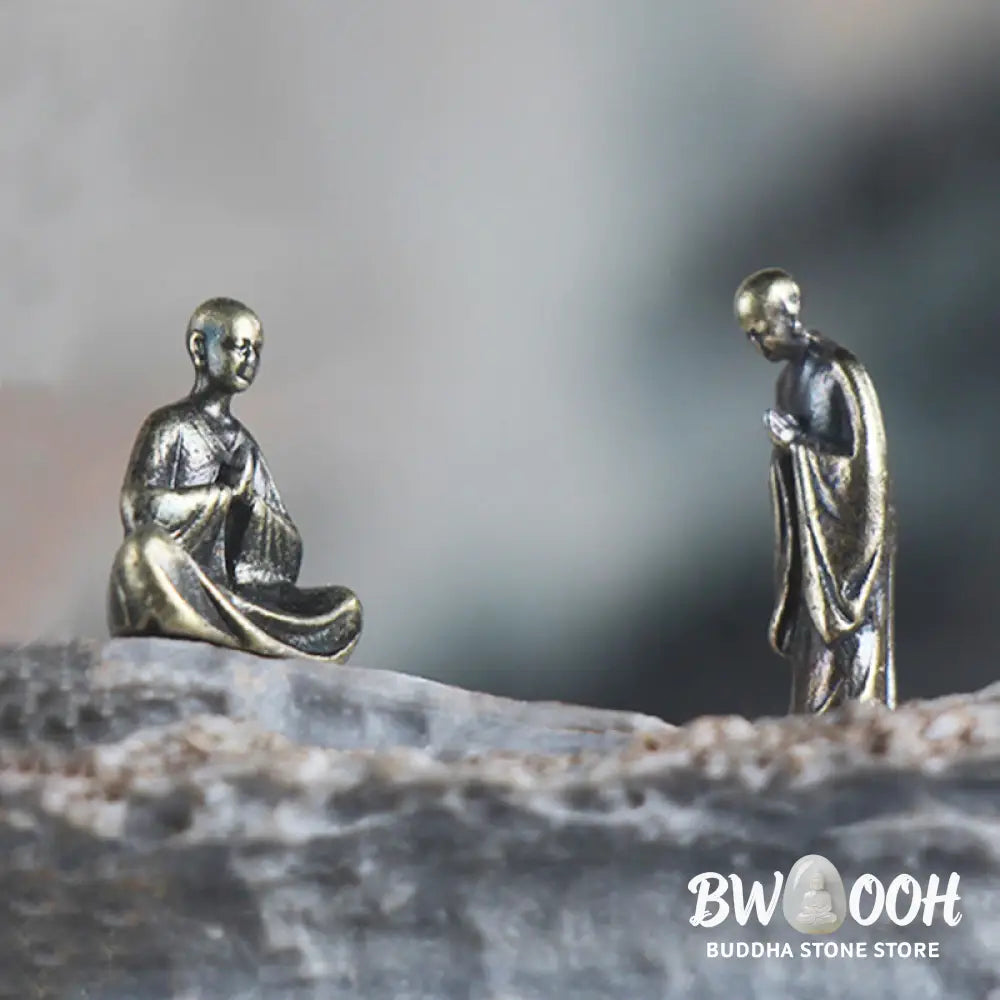 BWOOOH Mini Meditation Buddha Metal Monk Serenity Home Decoration - Mini 5 Buddha Statues + Pine Tree