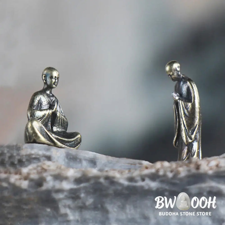 BWOOOH Mini Meditation Buddha Metal Monk Serenity Home Decoration - Mini 5 Buddha Statues + Pine Tree