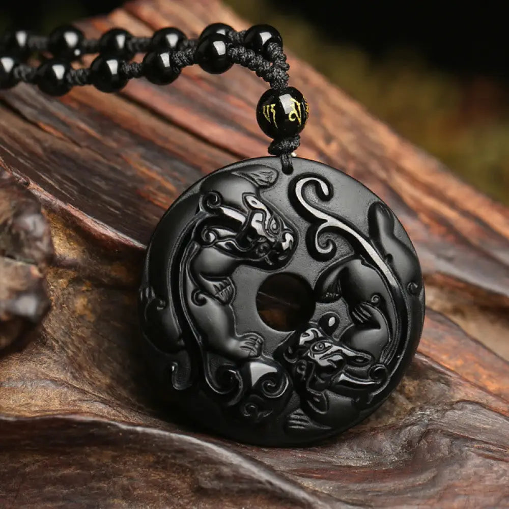 BWOOOH Natural Black Obsidian Peace Buckle Pixiu Bead Rope Strength Necklace Pendant 65cm