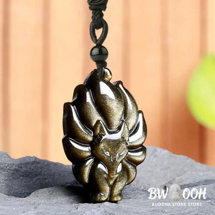 BWOOOH Natural Fluorite Gold Sheen Obsidian Fox Pendant Protection Necklace, a handmade spiritual amulet crafted with a protective golden sheen obsidian fox and vibrant fluorite for aura defense and positive Feng Shui. - View 11
