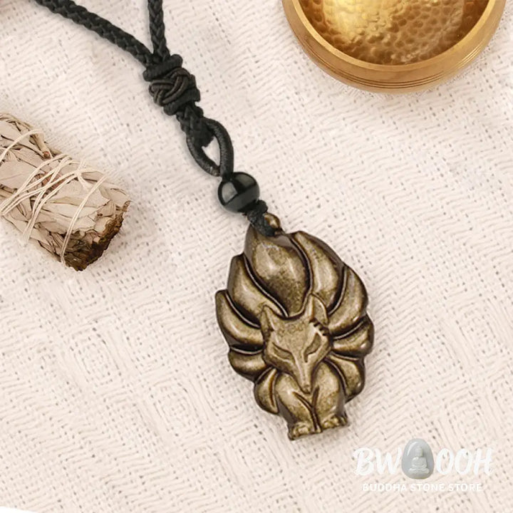 BWOOOH Natural Fluorite Gold Sheen Obsidian Fox Pendant Protection Necklace, a handmade spiritual amulet crafted with a protective golden sheen obsidian fox and vibrant fluorite for aura defense and positive Feng Shui. - View 12