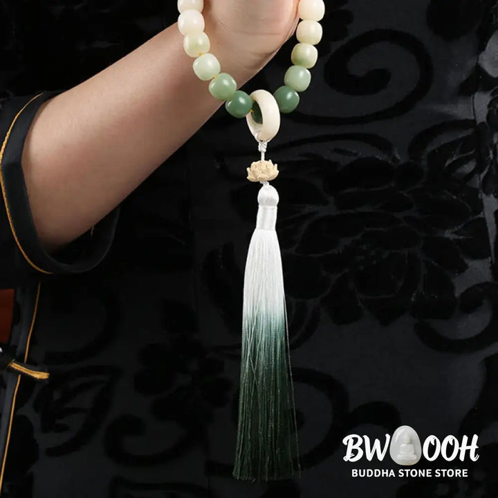 BWOOOH Natural Gradient Bodhi Seed Fortune Money Bag Lotus Wisdom Tassel Wrist Mala featuring 12mm dark-speckled bodhi seeds, boxwood, agate, and green aventurine; a handcrafted spiritual meditation bracelet for wisdom and calm. - View 16
