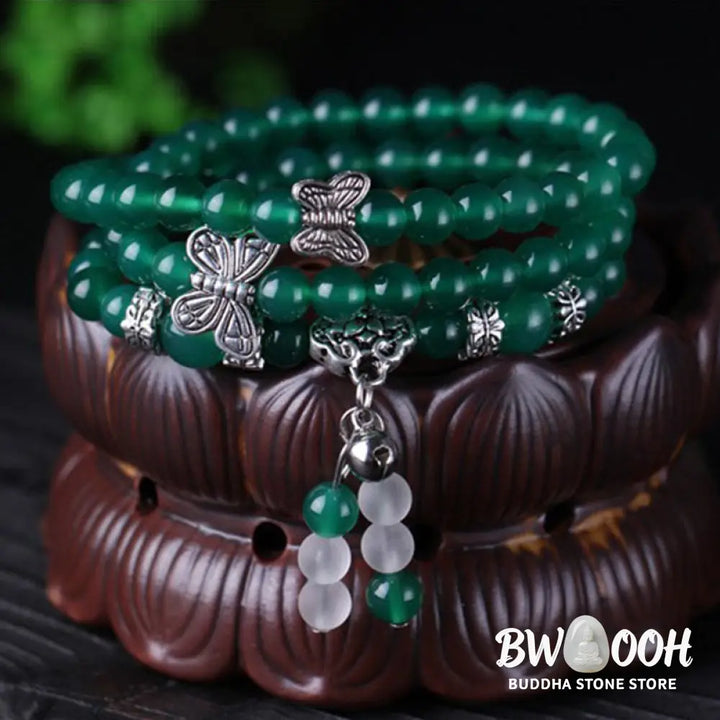 BWOOOH Natural Green Agate Butterfly Support Bracelet featuring 6mm green agate beads and a delicate copper alloy butterfly charm on elastic string, symbolizing transformation, courage, and spiritual balance. - View 3