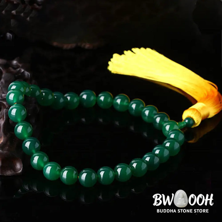 BWOOOH Natural Green Agate Wrist Mala with Power Tassels, featuring polished 10mm, 12mm, or 14mm beads. A versatile pocket mala and car decoration for spiritual balance and success. - View 2