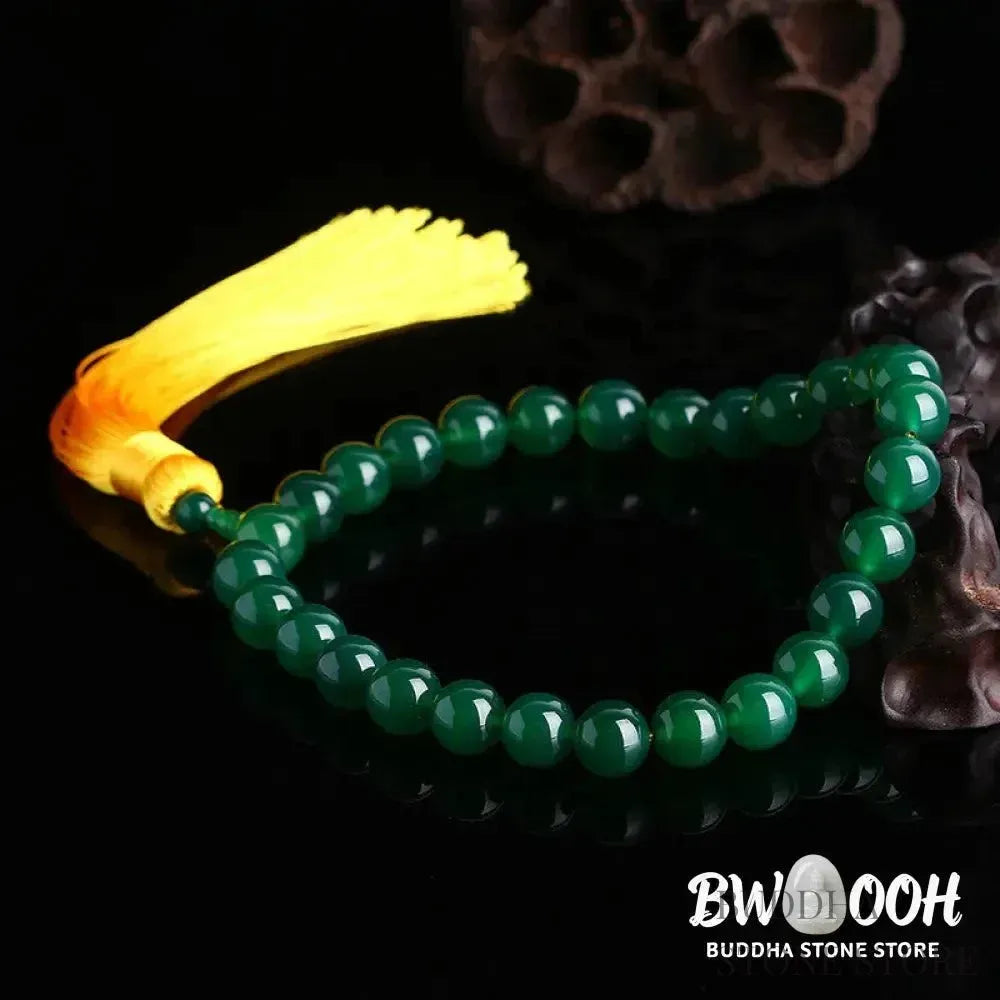 BWOOOH Natural Green Agate Wrist Mala with Power Tassels, featuring polished 10mm, 12mm, or 14mm beads. A versatile pocket mala and car decoration for spiritual balance and success. - View 3
