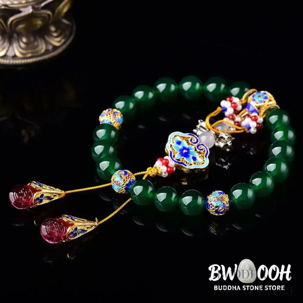 Close-up of BWOOOH Natural Green Agate Wrist Mala, showcasing polished green 10mm, 12mm, 14mm beads on premium elastic string. Designed as a success charm, pocket mala, and car decoration for courage and manifestation during mindfulness practices. - View 2