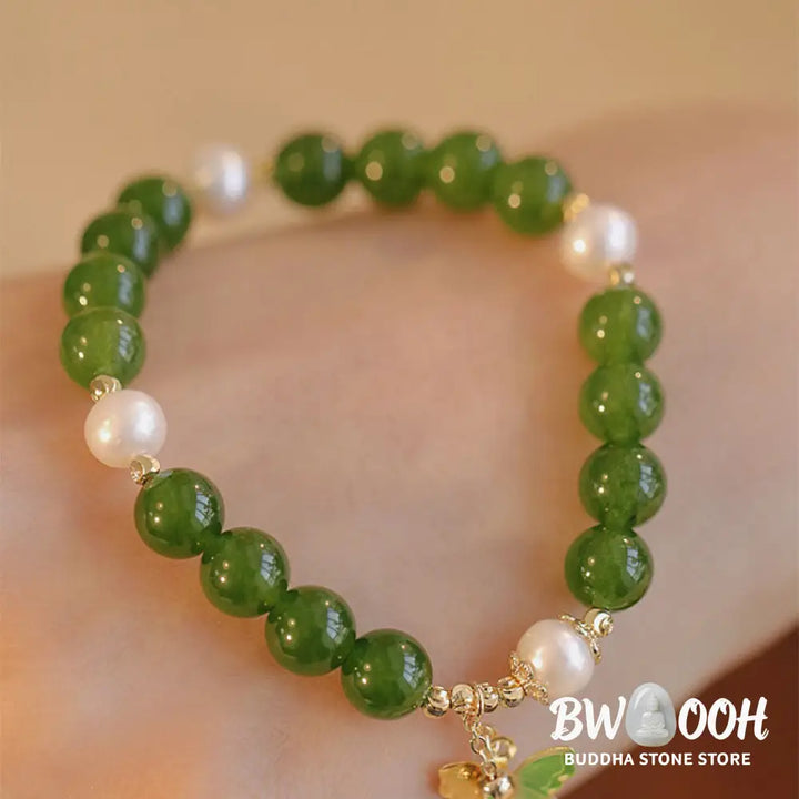 Buddha Stones Natural Green Chalcedony Pearl Butterfly Courage Strength Bracelet - BWOOOH - Green