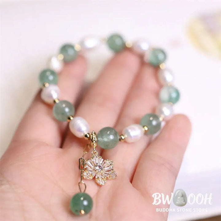 BWOOOH Natural Green Strawberry Quartz Pearl Flower Charm Love Bracelet - Green Strawberry Quartz(Soothing♥Calm)