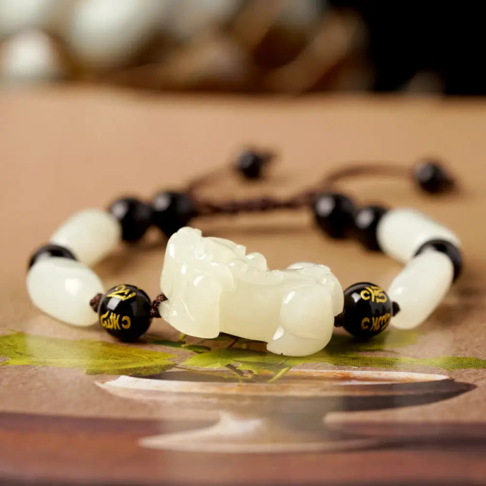 BWOOOH Natural Hetian White Jade PiXiu Wealth String Bracelet - Om Mani Padme Hum White Jade Pixiu / Men