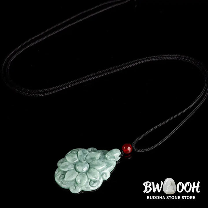 Buddha Stones Natural Jade Kalanchoe blossfeldiana Flower Pattern Luck Necklace Pendant - BWOOOH