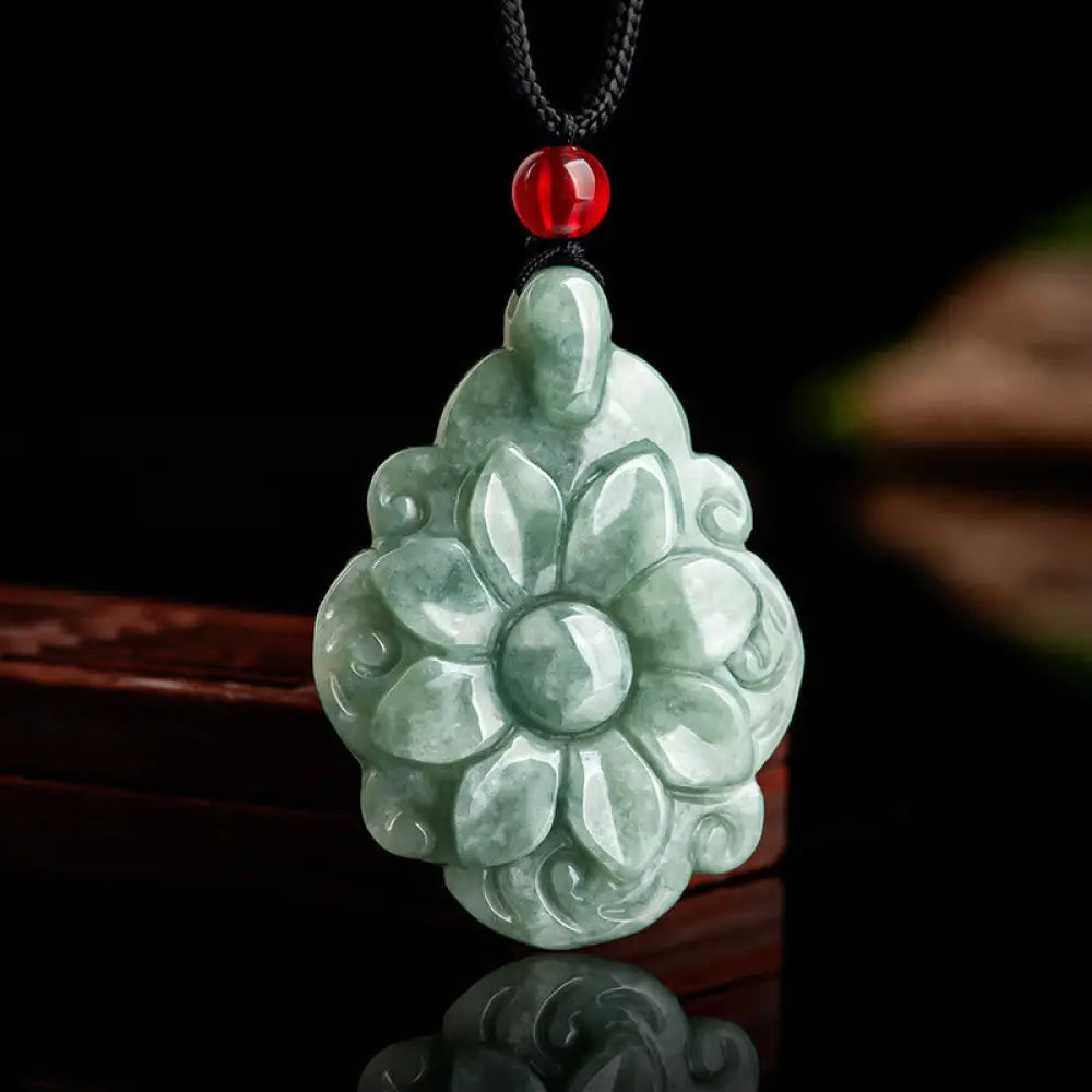 BWOOOH Natural Jade Kalanchoe Blossfeldiana Flower Pattern Luck Necklace Pendant - jade necklace