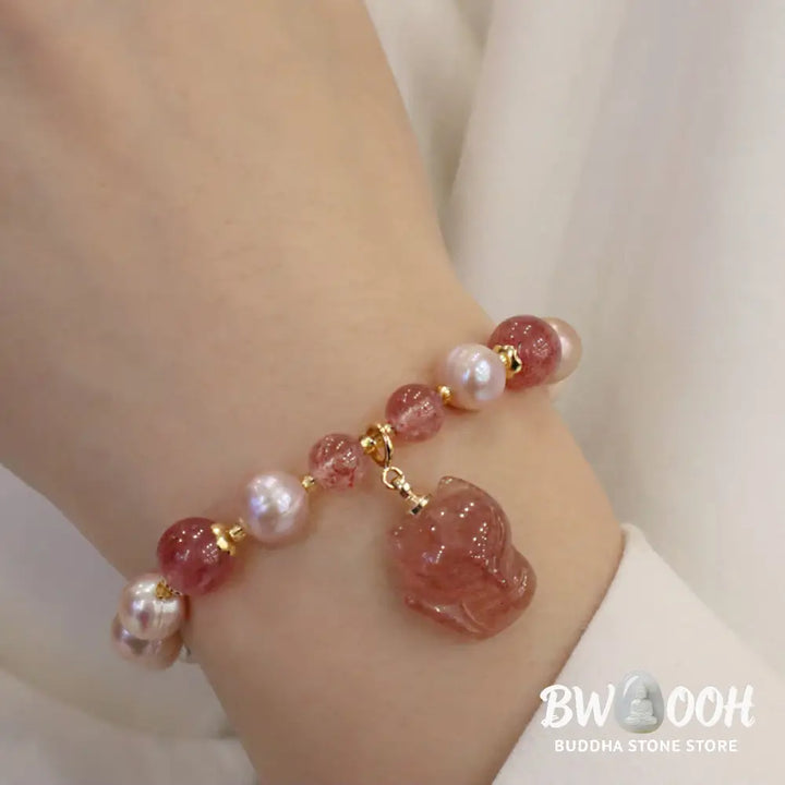 BWOOOH Natural Pearl Strawberry Quartz Cute Fox Love Healing Charm Bracelet - Pearl&amp;Strawberry Quartz - Bracelet