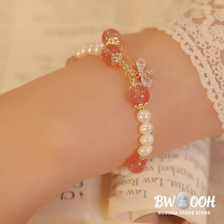 BWOOOH Natural Pearl Strawberry Quartz Healing Cute Honey Bee Charm Bracelet - Pearl&amp;Strawberry Quartz(Wrist