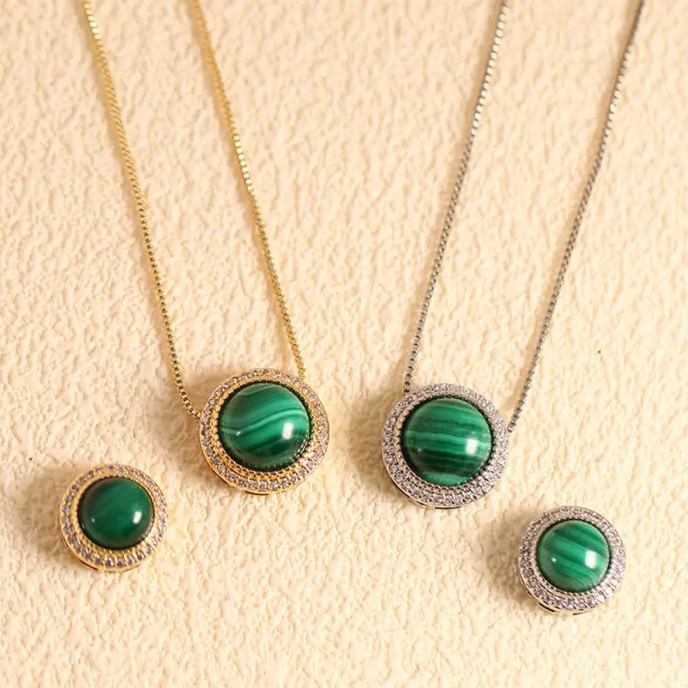 Buddha Stones Natural Rose Quartz Multiple Crystal Bead Inlay Healing Necklace - Natural Malachite(Color May Vary)