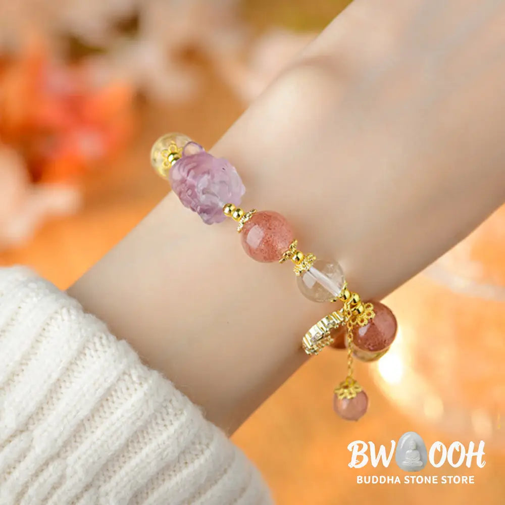 Buddha Stones Natural White Strawberry Quartz Crystal Healing Love Nine Tailed Fox Moon Pendant Bracelet - BWOOOH